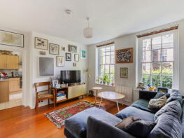 16, Eaton House, Vicarage Crescent, London SW11 3LE