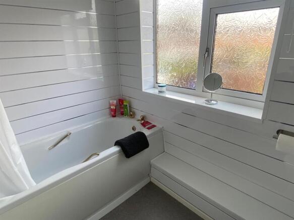 11 Coleridge Walk, Daventry