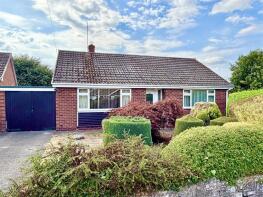 7, Lodge Crescent, Bayston Hill, Shrewsbury SY3 0DT