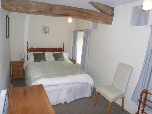 bed 1