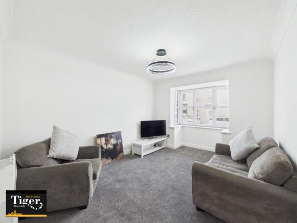 CAM03440G0-PR0576...