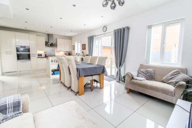 Kitchen/Family Room