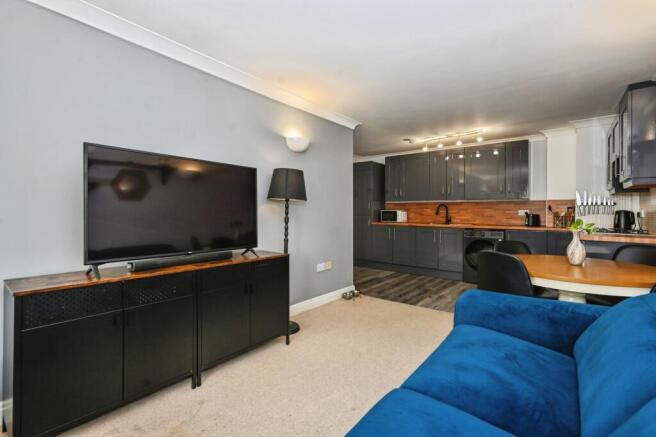 Living Room/Kitchen