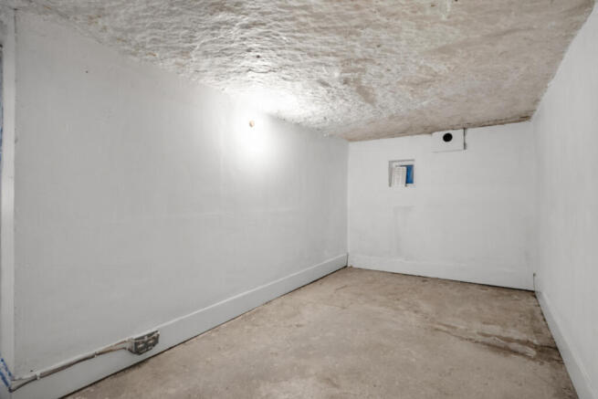2 bed End of Terrace for sale Image 4