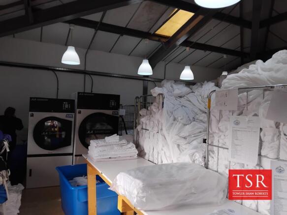 57 Mochdre - photo 6.jpg