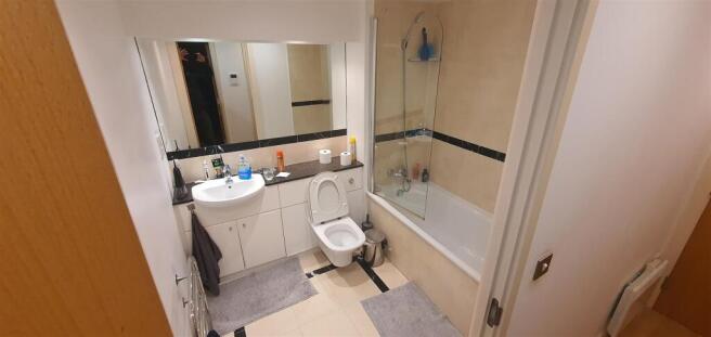 Bathroom1