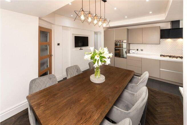 Kitchen Diner