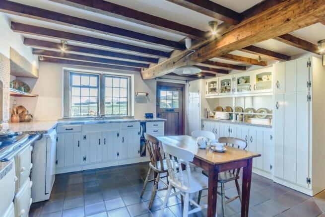 Kitchen / Dining