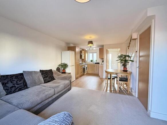 Centenary Road 25 - Lounge FP.jpg