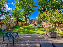71, Longmead Road, Thames Ditton KT7 0JE