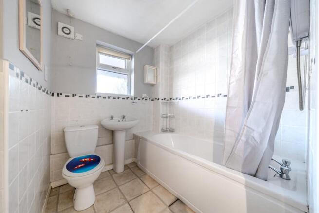 1 bed Flat to rent Image 5