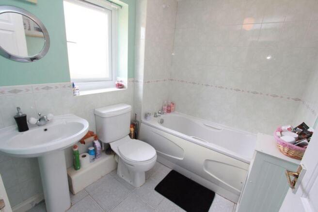 Family Bathroo...