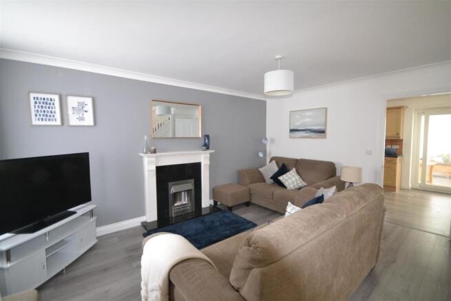 Living room aspect.JPG