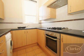 Ground Floor Flat, 190a, Holdenhurst Road, Bournemouth BH8 8AS