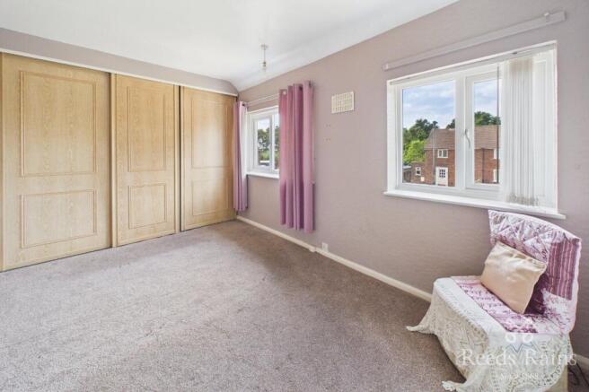 2 bed Semi-Detached for sale Image 3