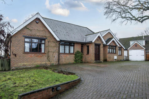 Clanfield Drive, Chandler's Ford, Hampshire, SO53