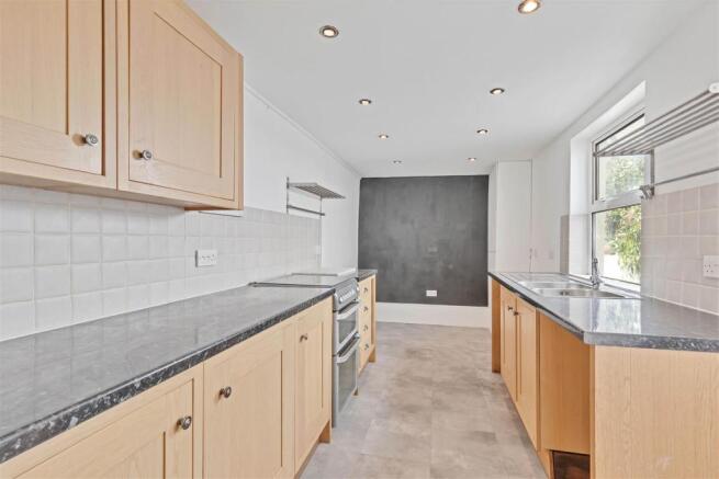 Kitchen.jpg