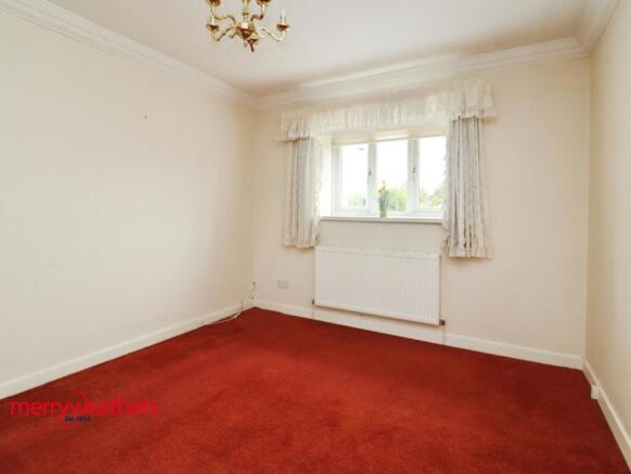 2 bed Detached Bungalow for sale Image 7
