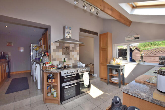 3 bed End of Terrace for sale Image 9