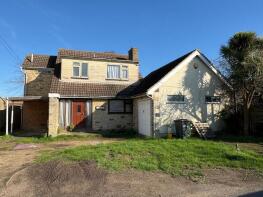 The Shires, Mucking Hall Road, Southend-on-sea SS3 0NH