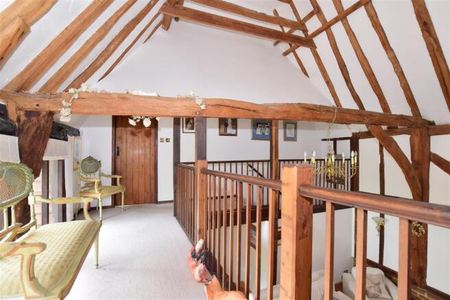 Galleried Landing 10.06