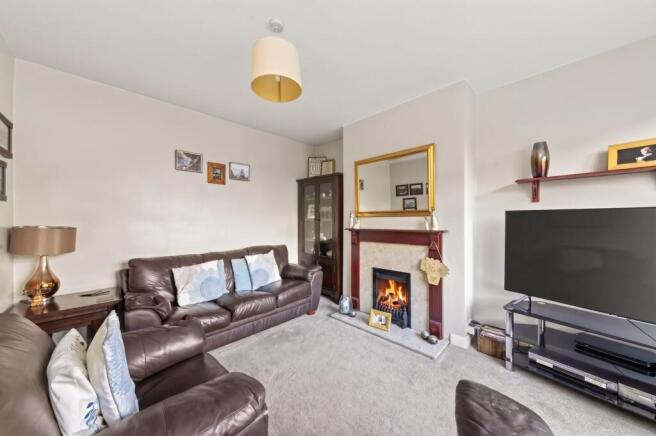 3 bed Semi-Detached for sale Image 5
