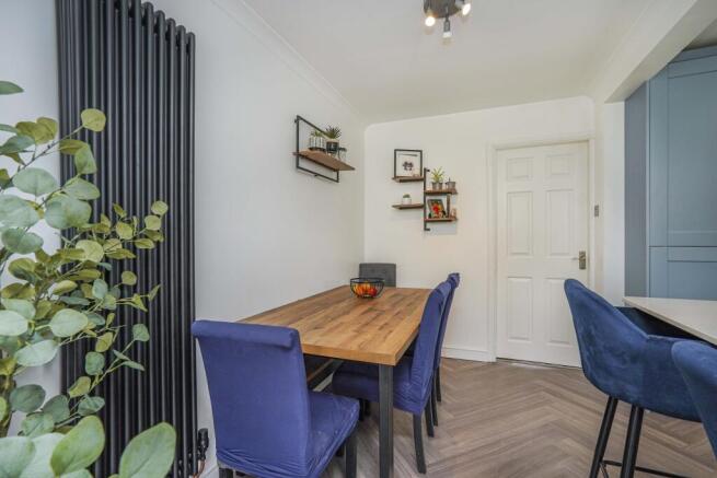 3 bed Semi-Detached for sale Image 5