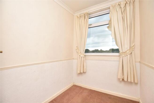 3 bed Semi-Detached for sale Image 9