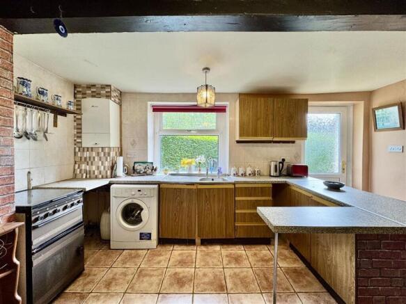 2 bed Cottage for sale Image 7