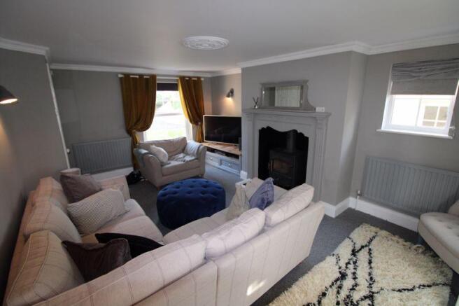 Living room wi...