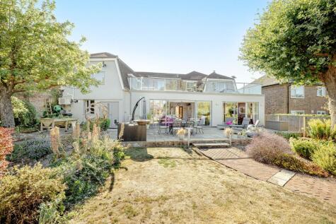 Gibson Way, Saffron Walden, CB10