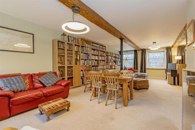 Reception Room-6.jpg