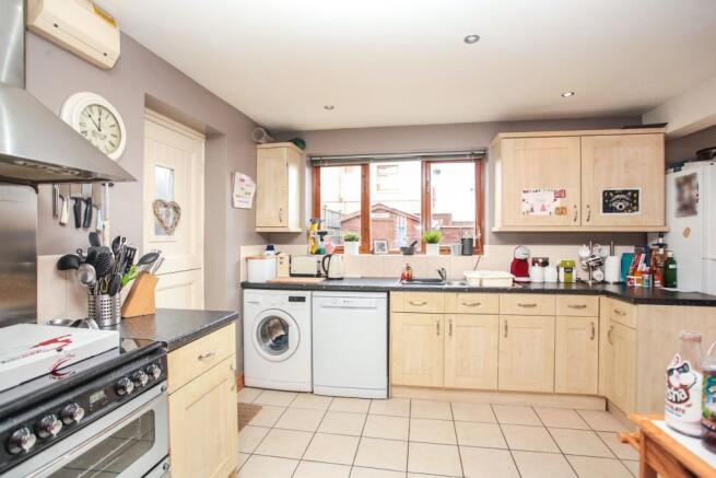 Kitchen/breakfast ro