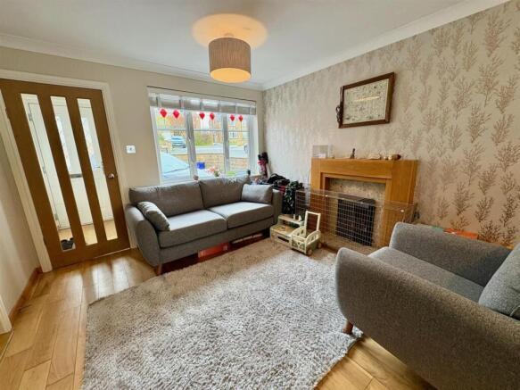 Bramleys Estate Agents - Bradshaw View, Queensbury