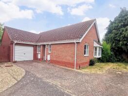 6, Cranes Meadow, Harleston IP20 9BY
