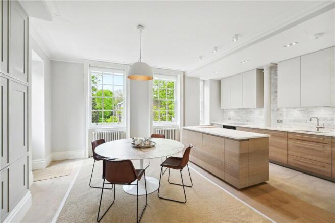 Kitchen/Dining