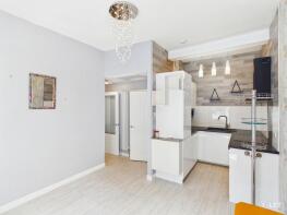Flat 2, 22, Prince Regent Street, Newhaven, Edinburgh EH6 4AS