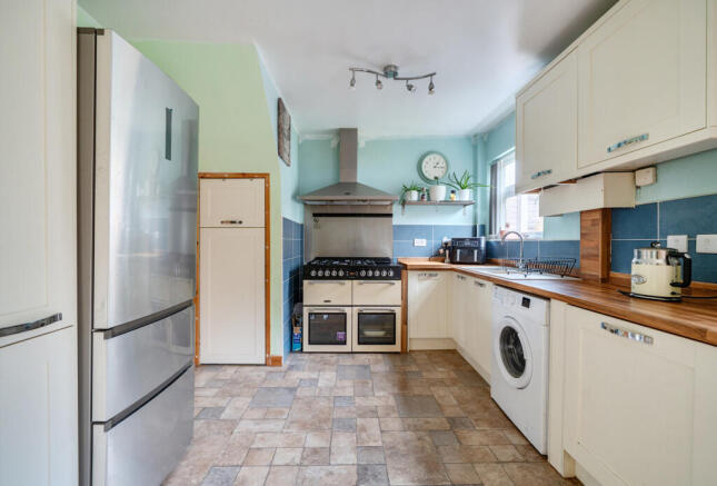 1420193-7-69b412a...