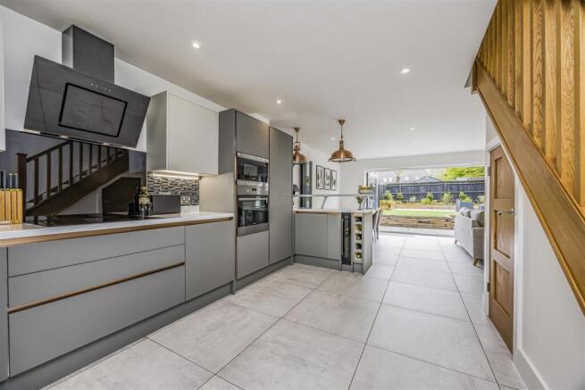14 Trafalgar Rise, Clanfield-PorticoMarketing-Sold