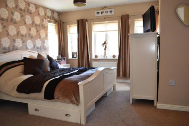 Master Bedroom S66 3RX