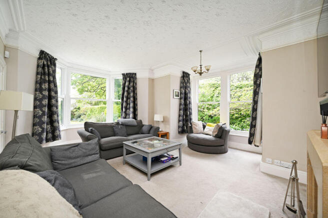 7 bed Detached for sale Image 9