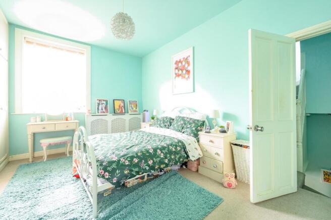 Photo 11