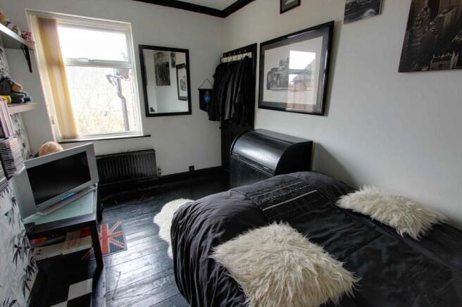 Bedroom 2 (Double)