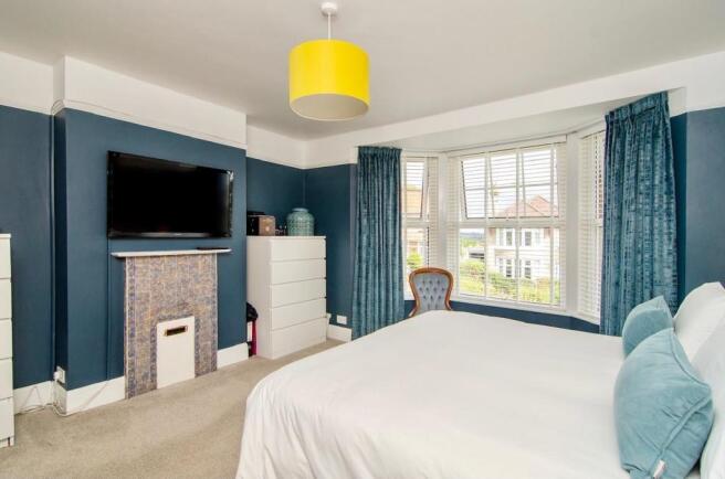 Bedroom 1 Alt.jpg