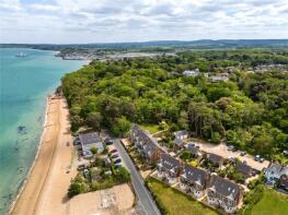 5, Beatrice Cottages, Westhill Lane, Yarmouth PO41 0NB