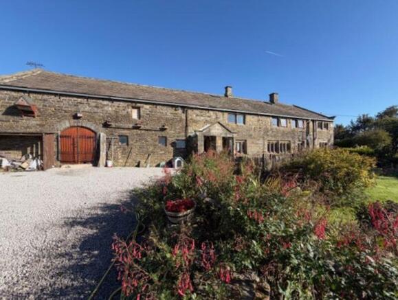 Car Parking Farmhouse