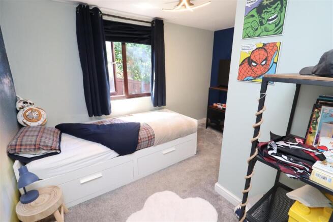 2 bed House to rent Image 8