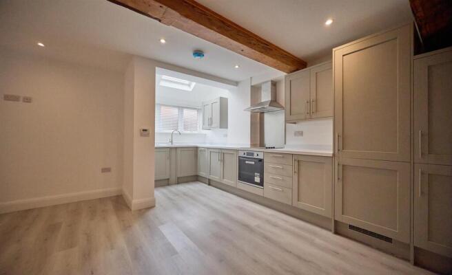 windsor street 1.jpg