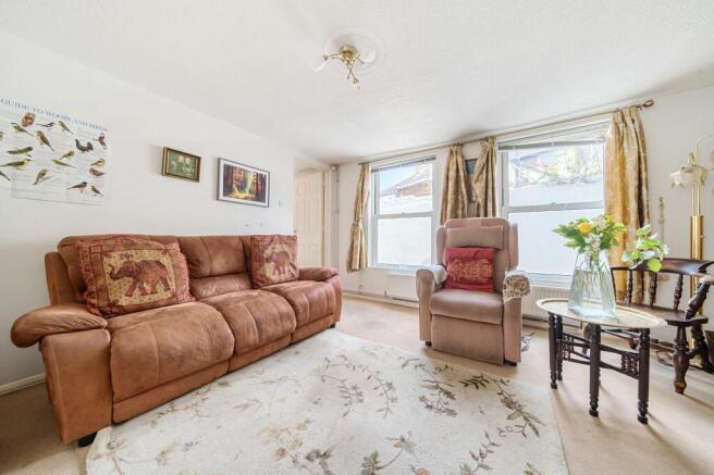 Living Room (2)