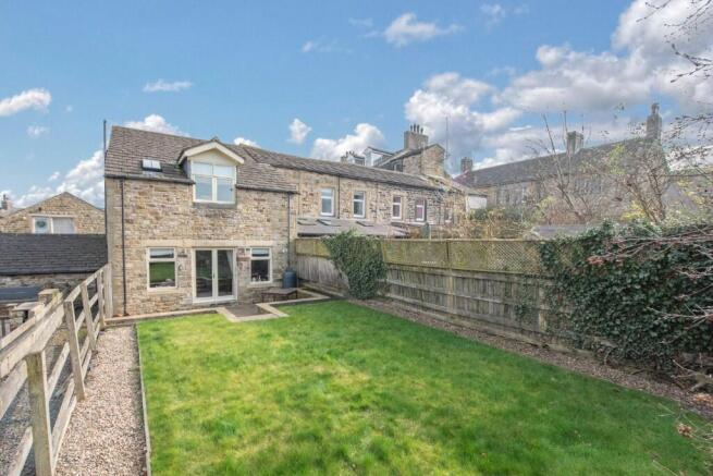 3 bed Cottage for sale Image 12